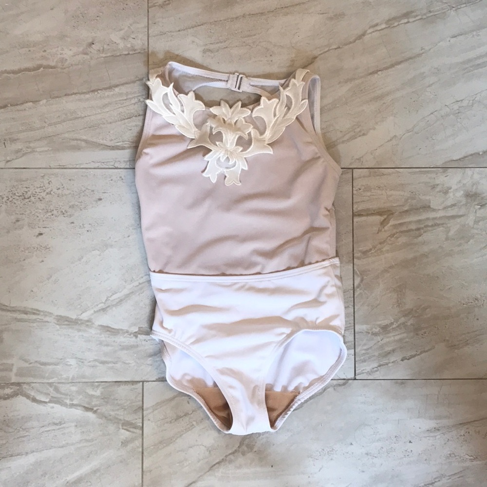 ☁️ White Dance Costume ☁️